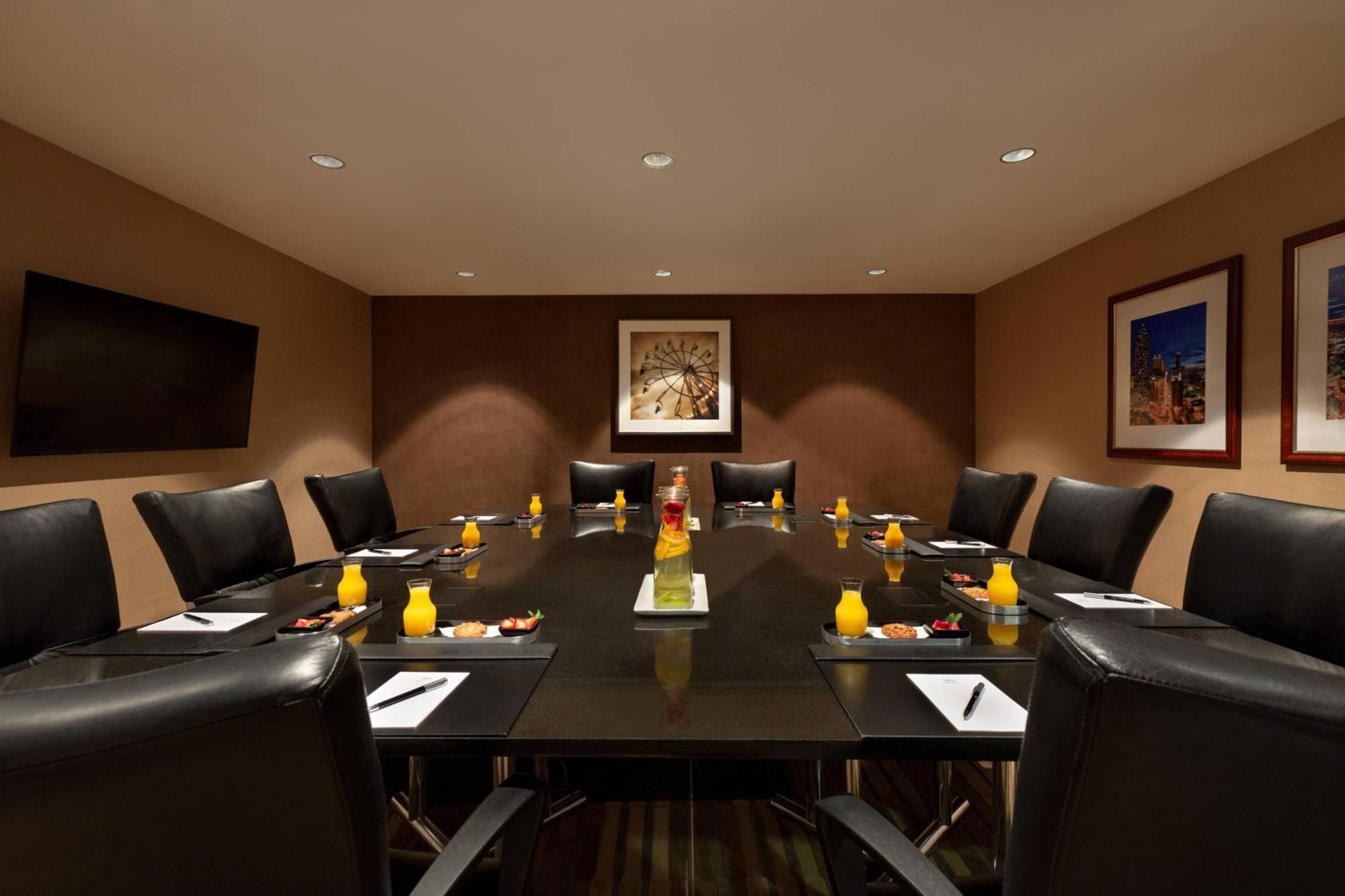 Hotel Twelve Downtown, Autograph Collection Atlanta