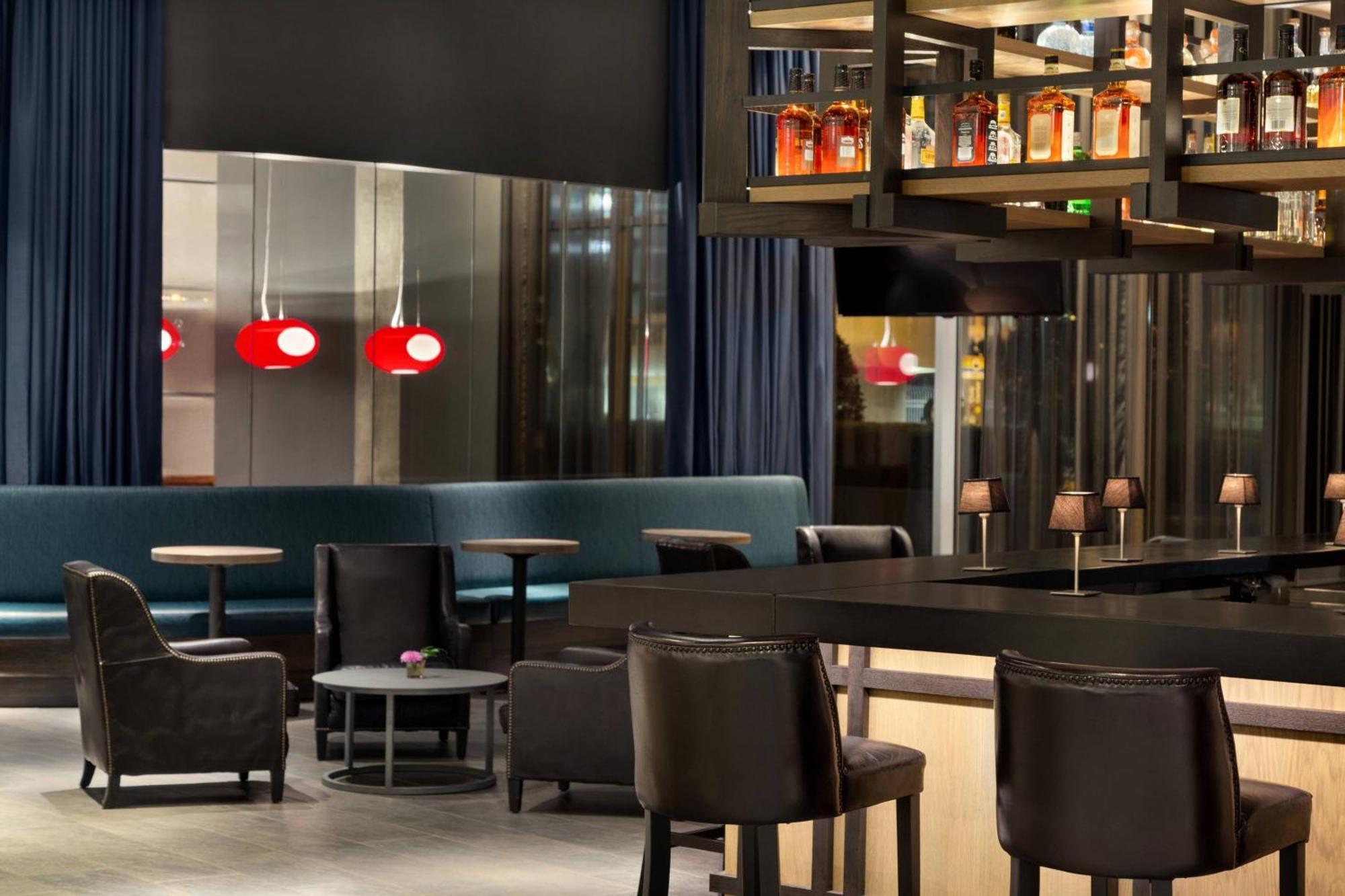 Hotel Twelve Downtown, Autograph Collection 4*