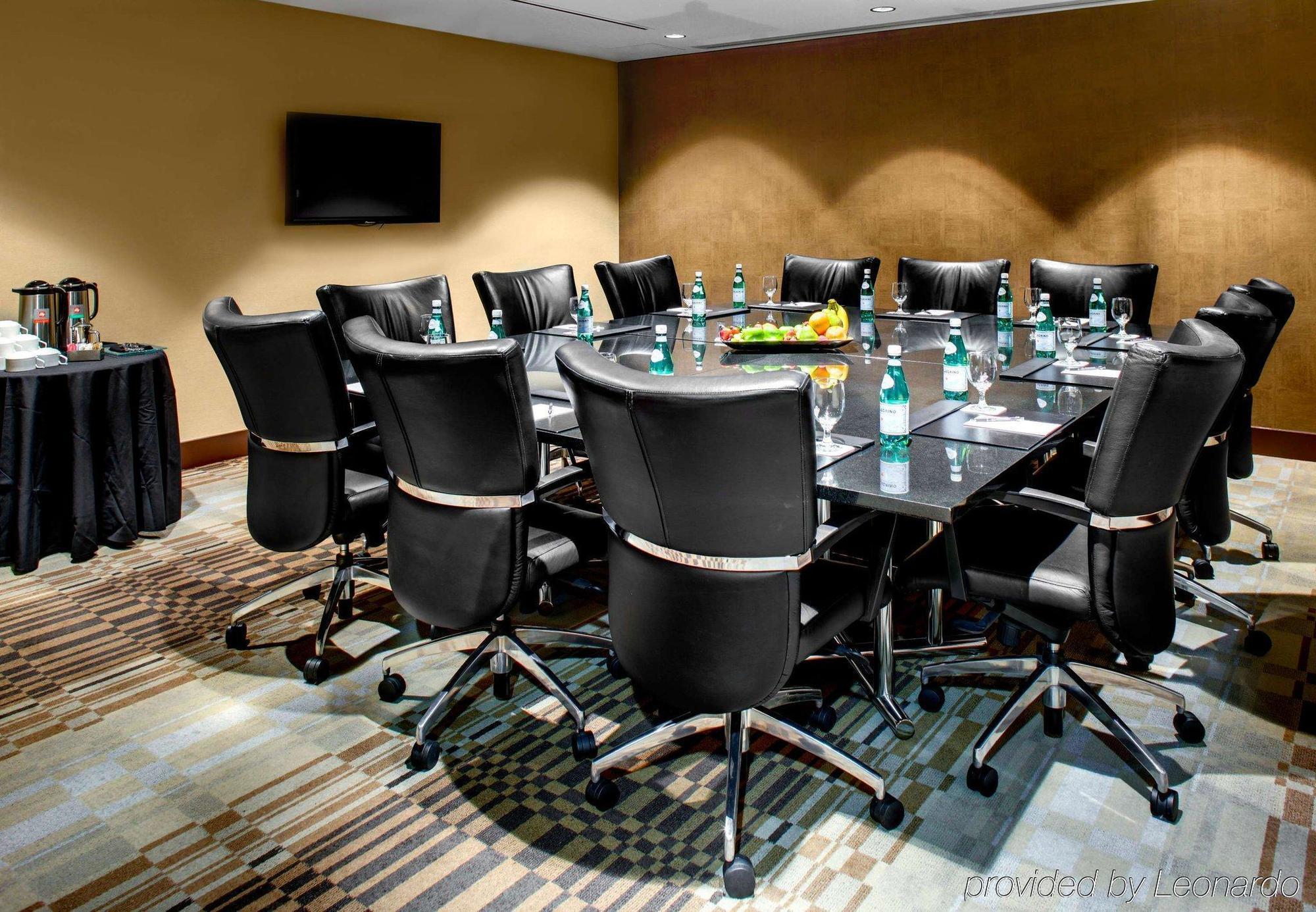 Twelve Downtown, Autograph Collection 4*